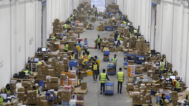 Logistické centrum ve Wuhanu