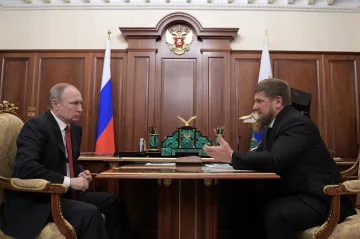 Desítky čečenských homosexuálů se skrývají. Pomocnou ruku jim chce podat pět zemí