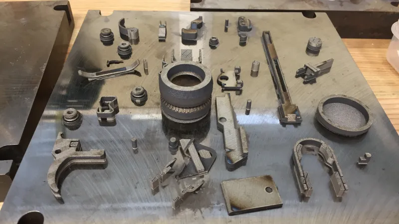 Granátomet vytištěný na 3D tiskárně