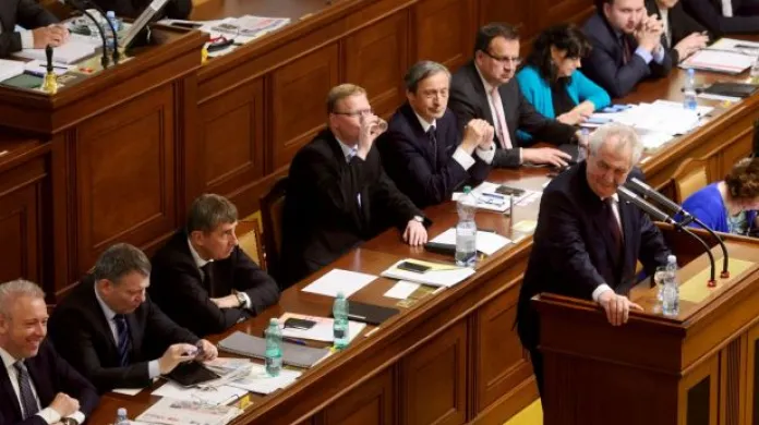 Zeman ve sněmovně: Rád podpořím zákon o prokázání majetku
