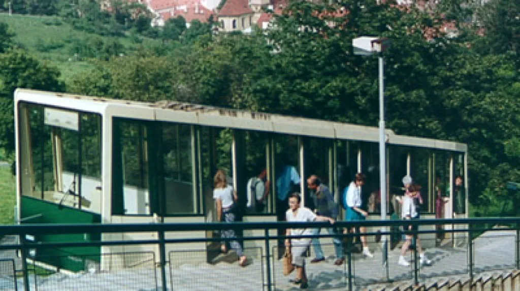 Petřínská lanovka