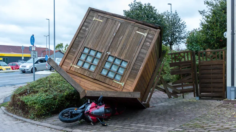 Bouře Fabienne se prohnala i Německem