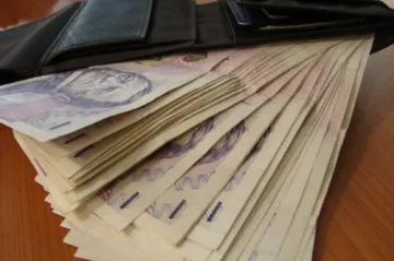 Stát bude šetřit, Češi se musí uskromnit