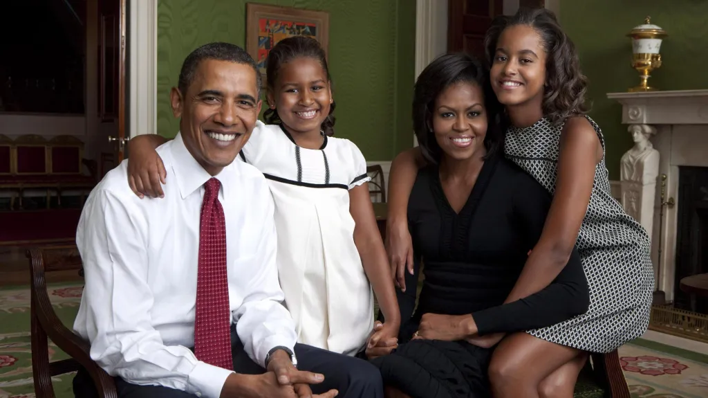 Barack a Michelle Obamovi s dcerami