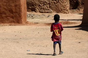 AP: Drony RSF zasáhly školku na jihu Súdánu a zabily padesát lidí včetně dětí