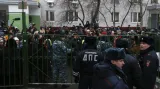 Ruská policie zasahuje u moskevské školy