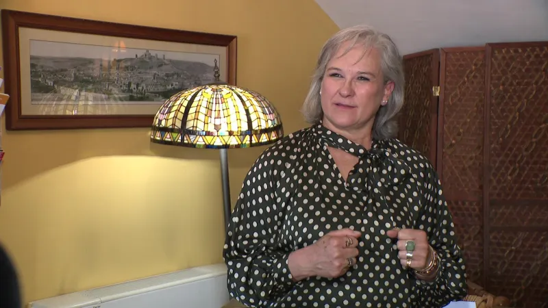 Elba Iturbeová, ředitelka rodinného hotelu Casona de Santa Rita v Molině de Aragón