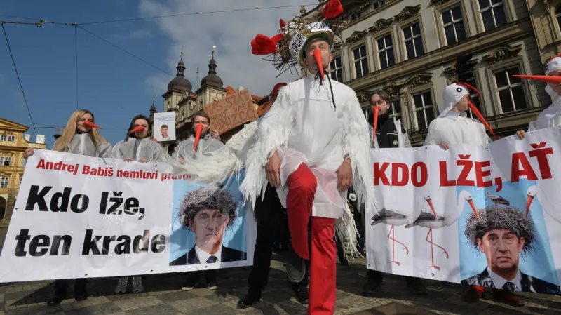 Happening před Poslaneckou sněmovnou