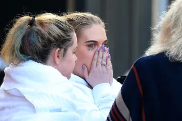 Svědci o útoku na koncertě Ariany Grande: Panika, slzy, mobily pohozené na zemi