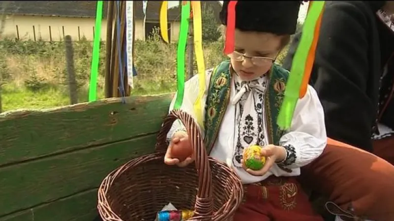 Na Hané se jezdí na koledu na voze taženém koňmi