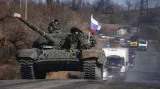 Odborník na techniku: Na Ukrajině se pohybují tanky z Ruska