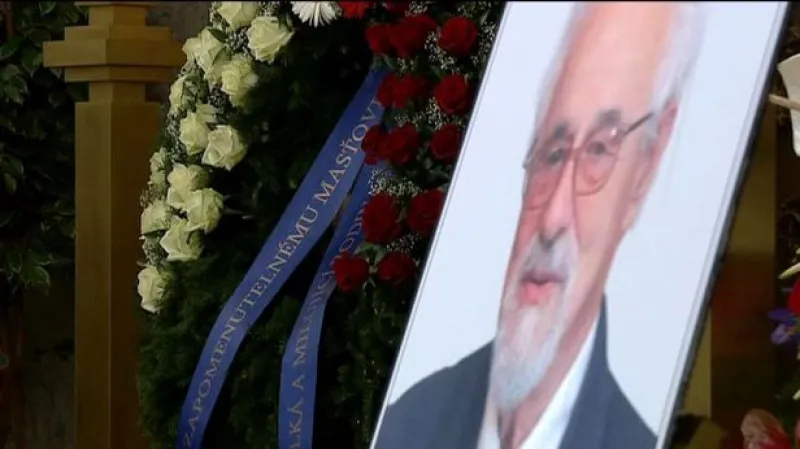 Pohřeb Valtra Komárka