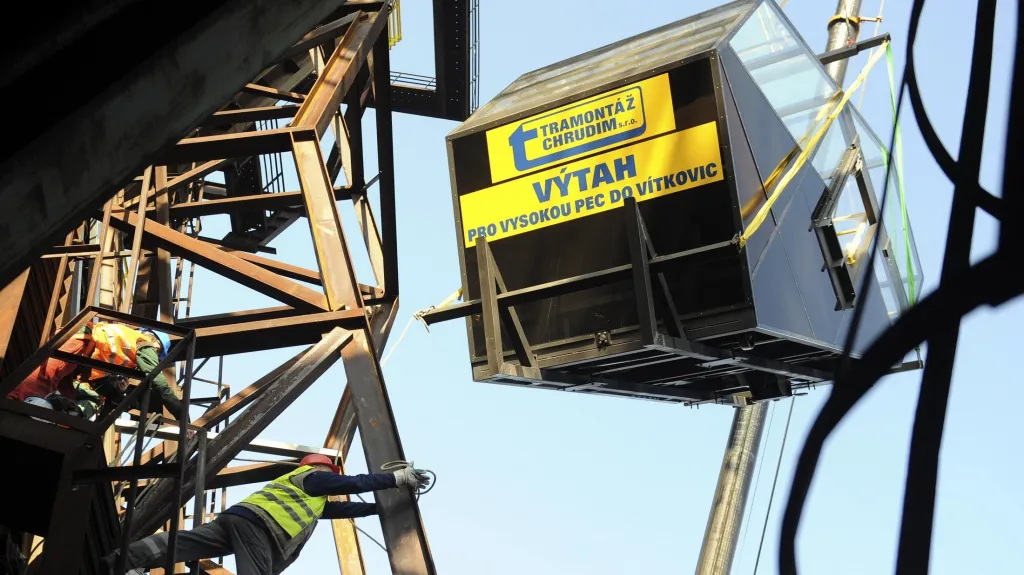 Kabina obřího skipového výtahu