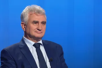 Na Tchaj-wan bych jel také, tvrdí bývalý šéf Senátu Milan Štěch