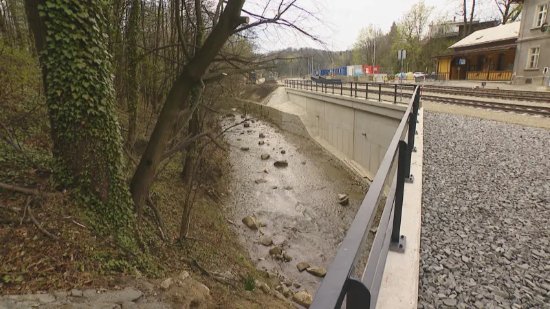 Poslední trať v Olomouckém kraji poškozená povodněmi je zpátky v provozu