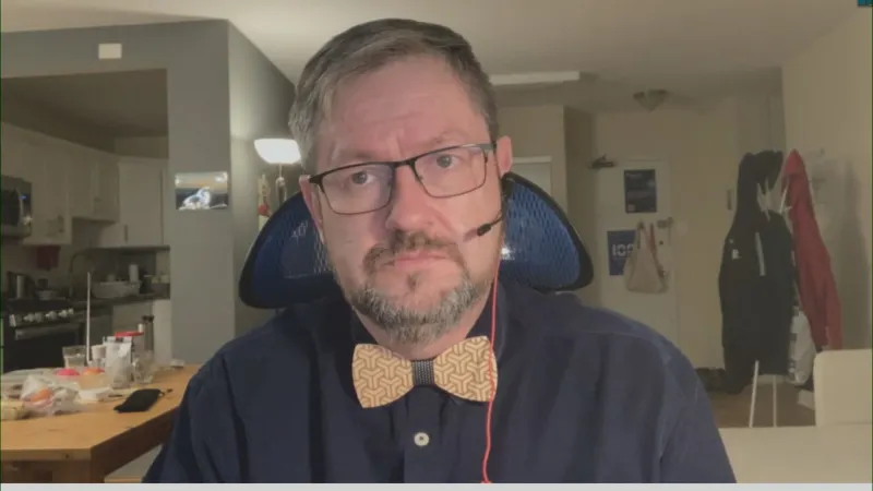 Studio 6: Zpravodaj Českého rozhlasu v USA Pavel Novák o přerušení americké vojenské pomoci Ukrajině