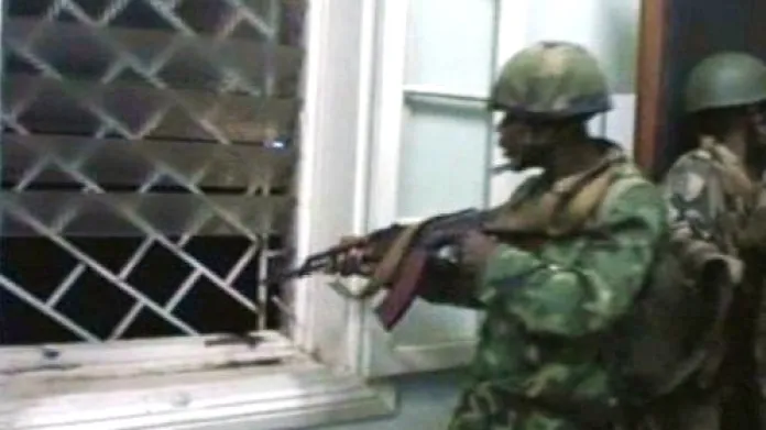 Vojáci na Madagaskaru obsazují prezidentský palác