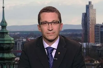 Politolog: TOP 09 propadla v krajských volbách i za Schwarzenberga