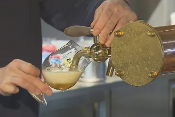 Kampaň Suchej únor má pomoci změnit návyky ohledně alkoholu. Zapojily se i firmy