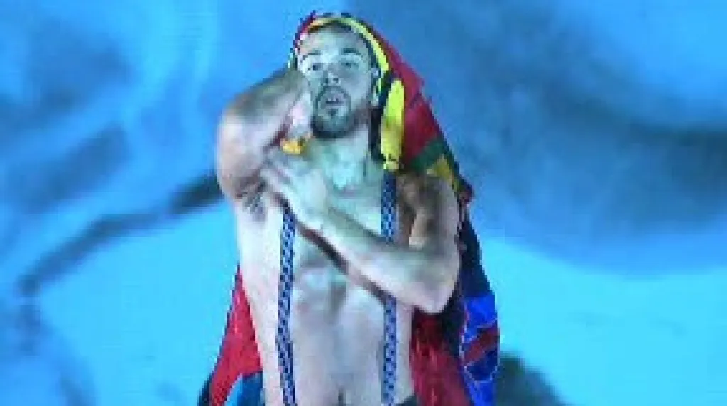 Jiří Bartovanec v představení Aného