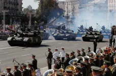 Ukrajina slaví 27 let nezávislosti. „Neodvratně směřujeme do EU a NATO,“ oznámil Porošenko