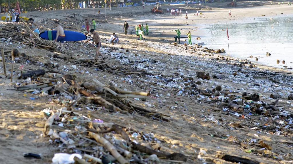Odpadky na Bali