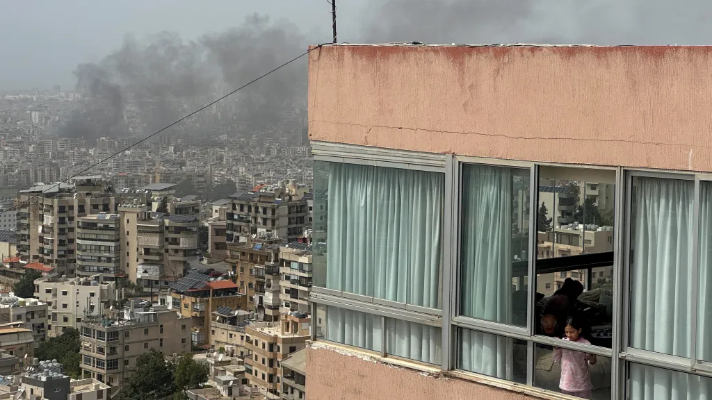 Následky izraelského úderu v Bejrútu