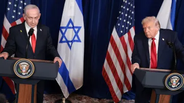 Izraelský premiér Benjamin Netanjahu a americký prezident Donald Trump pořádají tiskovou konferenci po setkání v Mar-a-Lago na Floridě, USA, 29. prosince 2025