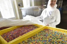 Nestlé přesune výrobu lentilek z Česka do Německa. Budou obsahovat méně cukru