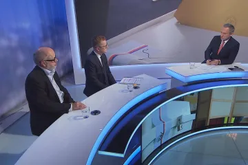 Lidé si na jednodenní volby rychle zvyknou, soudí Pehe. Podle náměstka Mlsny jsou bezpečnější