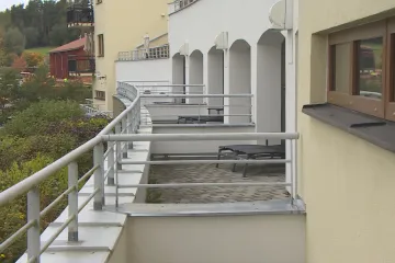 Cestovní ruch v tuzemském pohraničí skomírá. Cizinci nejezdí sem, Češi ven