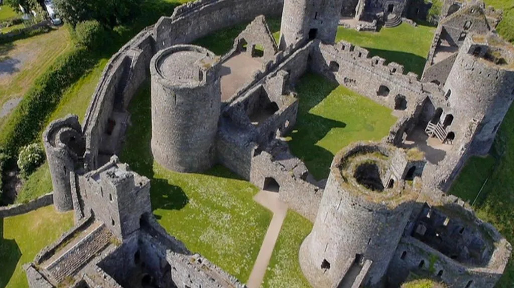 Projekt velšské vlády Castles from the Clouds