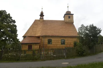 Starší, než se čekalo. Některé trámy kostela v Řepištích pamatují i husitské války