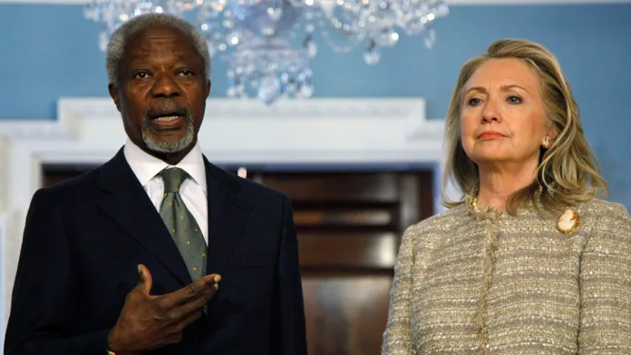 Kofi Annan a Hillary Clintonová