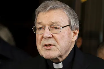 „Pokladníka Vatikánu“, který čelí obviněním ze zneužívání dětí, čeká soud