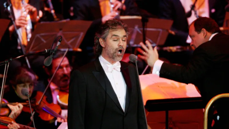 Andrea Bocelli na olympiádě v Turíně (2006)