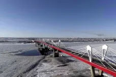 Orientální obry propojil první silniční most přes Amur