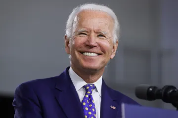 Obamův následník a progresivní centrista. Kdo je Joe Biden?