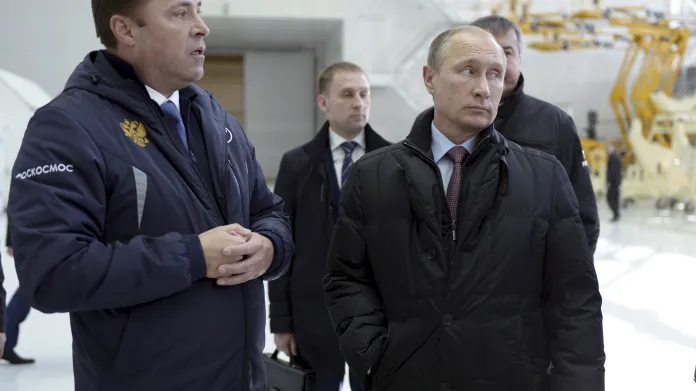 Vladimir Putin při inspekci areálu v roce 2015