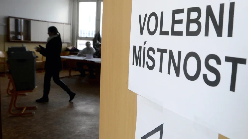 Volební místnost