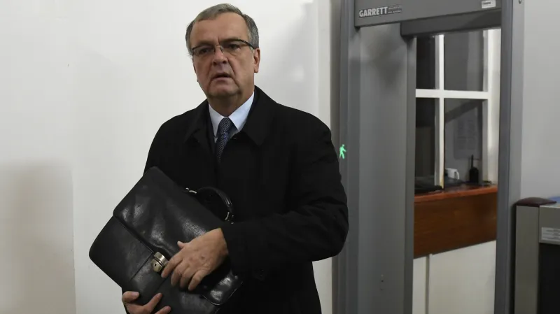 Miroslav Kalousek je svědek v případu poslaneckých trafik