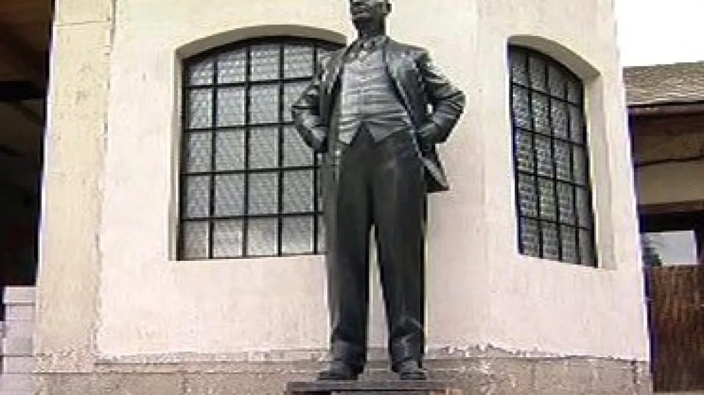 Socha Jana Antonína Bati