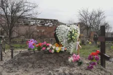 Na místa pro mrtvé nesmějí vstupovat živí. Některé ukrajinské hřbitovy jsou zaminované
