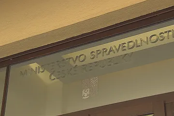 Ruští oligarchové údajně prali peníze přes české účty. Nový zákon tomu má zabránit
