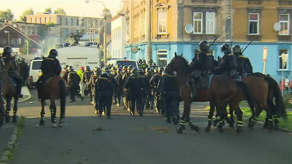 Policisté zasahují ve Varnsdorfu