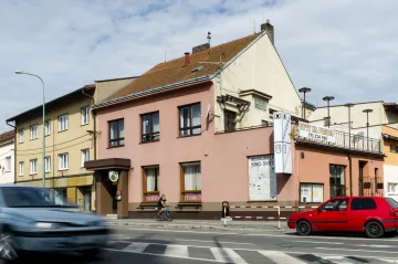 Soud zastavil stíhání kvůli prodeji jaroměřské hospody