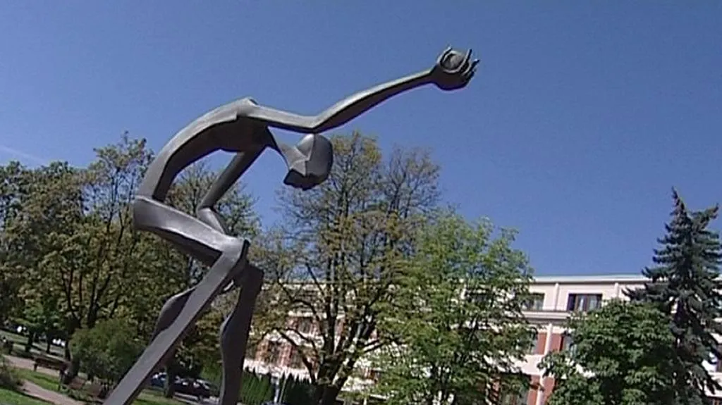 Sluneční hodiny v Sezimově Ústí