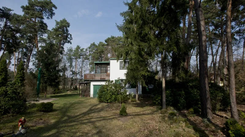 Chata Bohumila Hrabala v Kersku