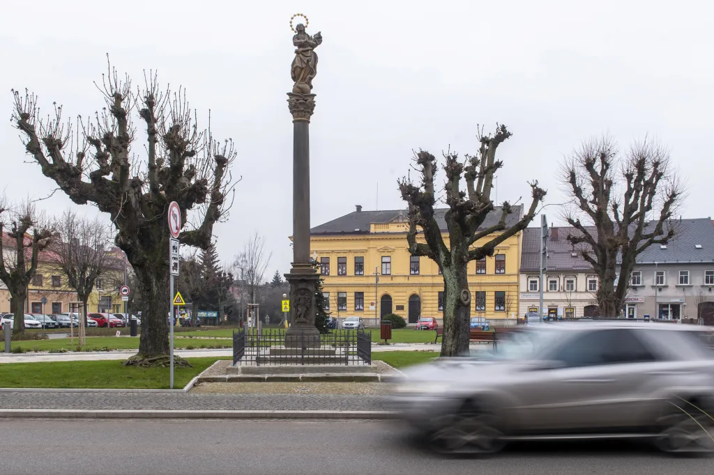 Česká Skalice na Náchodsku dokončila první etapu rekonstrukce centrálního Husova náměstí