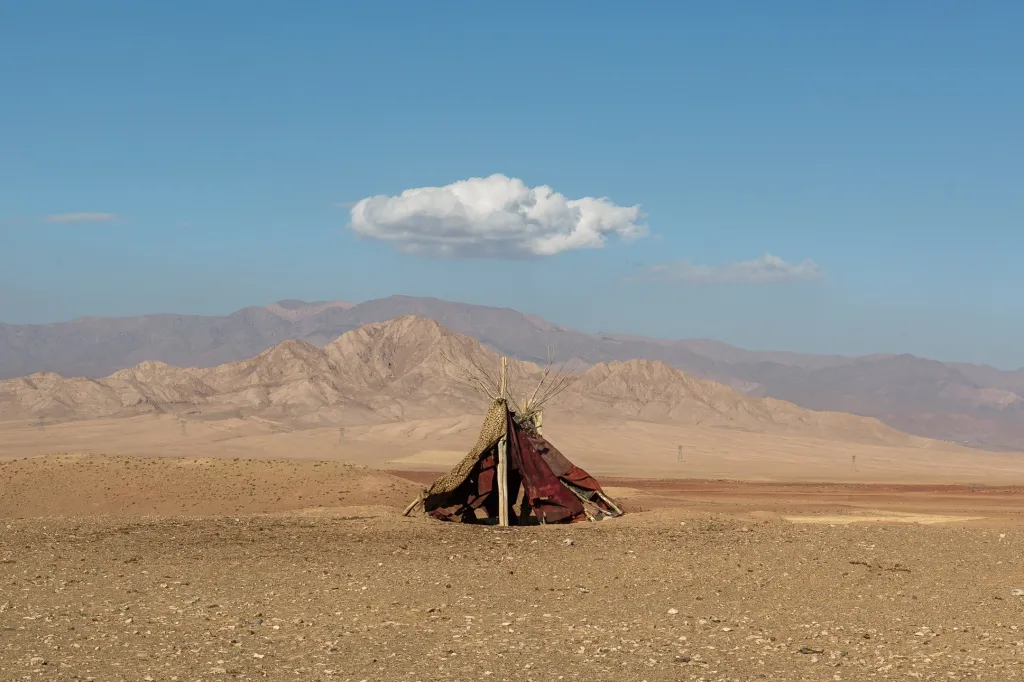 První místo v sekci Krajina: Majid Hojjati se sérií snímků nazvanou Tichá sousedství